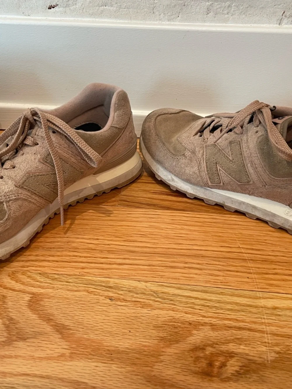 New Balance 574 v2 Sneaker - Picture 5 of 9
